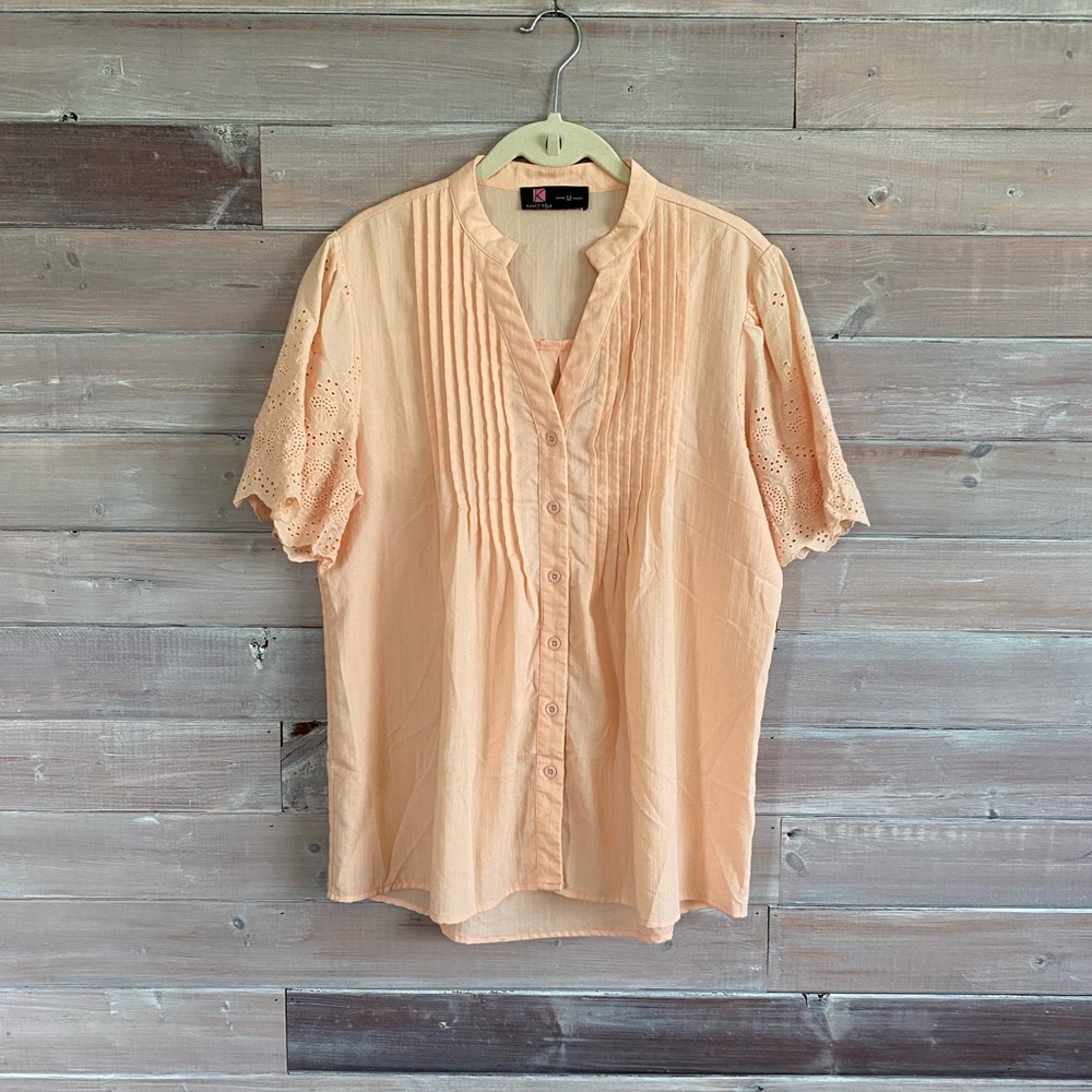 Kancy Kole pink pleated blouse eyelet size medium